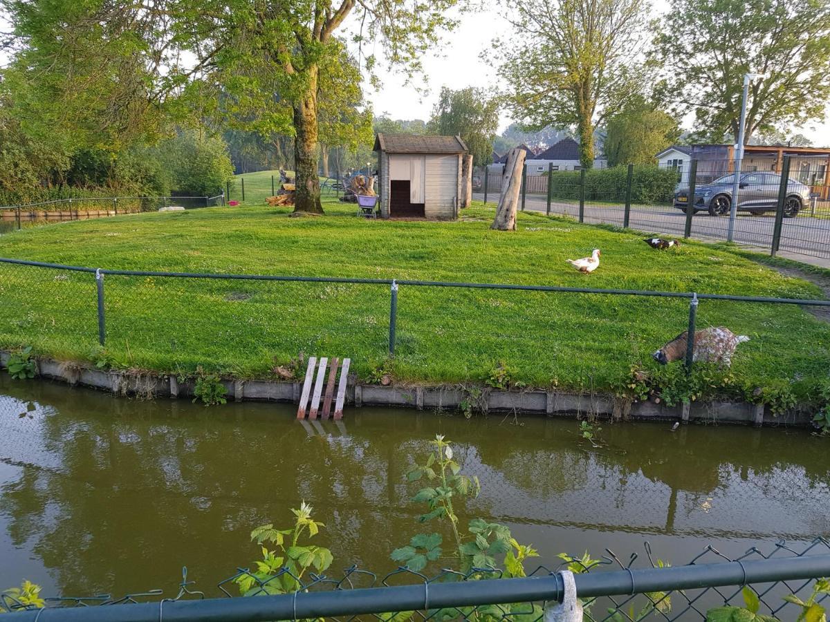 Luxe vakantiebungalow Dirkshorn Bagian luar foto